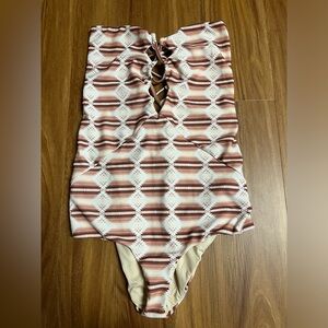 Acacia Strapless Full-Piece / One Piece Swim